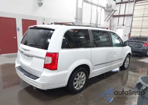 2016 Chrysler Town & Country Touring from USA, damaged, VIN 2C4RC1BG5GR292405